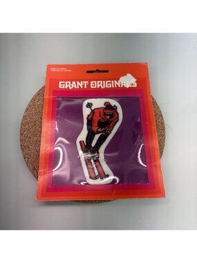 Rare NEW Vintage Grant Originals Ski Skiing Patch Canada